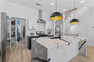 2102 N Prairie Ave, Dallas, TX 75204 - Photo 13