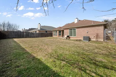 1209 Meadow Glen, Crowley, TX 76036 - Photo 25