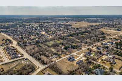 1000 Silver Creek Drive, DeSoto, TX 75115 - Photo 13