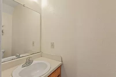 621 Carriagehouse Lane #9F, Garland, TX 75040 - Photo 11