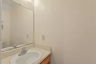 621 Carriagehouse Ln, Garland, TX 75040 - Photo 11