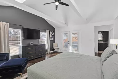 8723 Glencrest Lane, Dallas, TX 75209 - Photo 13