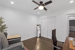 8723 Glencrest Ln, Dallas, TX 75209 - Photo 25