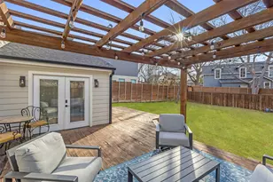 8723 Glencrest Ln, Dallas, TX 75209 - Photo 27