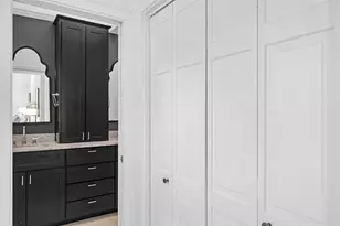 8723 Glencrest Ln, Dallas, TX 75209 - Photo 19