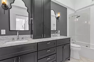 8723 Glencrest Ln, Dallas, TX 75209 - Photo 15