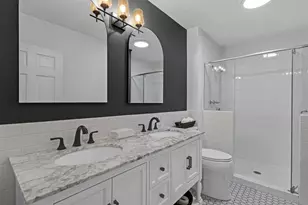 8723 Glencrest Ln, Dallas, TX 75209 - Photo 23