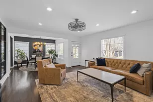 8723 Glencrest Ln, Dallas, TX 75209 - Photo 3