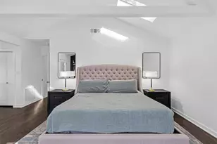 8723 Glencrest Ln, Dallas, TX 75209 - Photo 17