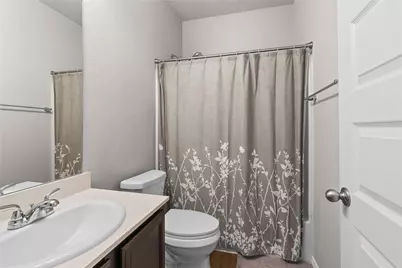 1061 Stanridge Lane, Van Alstyne, TX 75495 - Photo 9