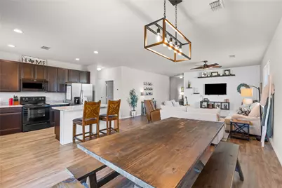 1061 Stanridge Lane, Van Alstyne, TX 75495 - Photo 3