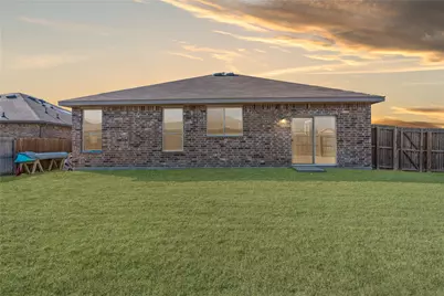 1061 Stanridge Lane, Van Alstyne, TX 75495 - Photo 33