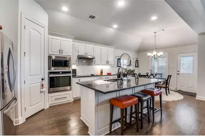 229 Wolf Creek Drive, Waxahachie, TX 75165 - Photo 11