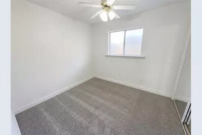 821 E Mission Street, Crowley, TX 76036 - Photo 7