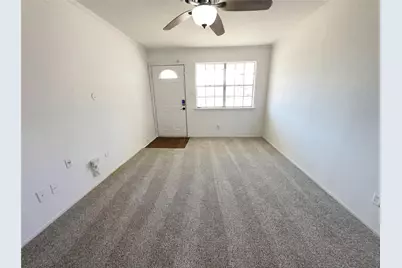 821 E Mission Street, Crowley, TX 76036 - Photo 3