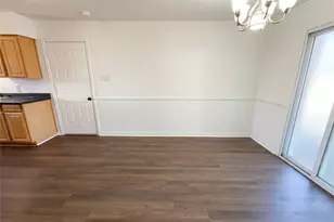 821 E Mission St, Crowley, TX 76036 - Photo 13