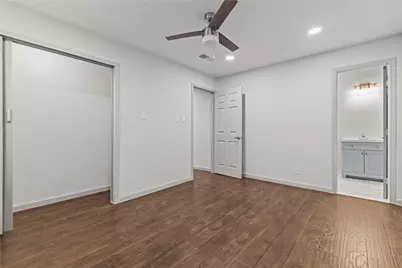 1207 E Russell Avenue, Carrollton, TX 75006 - Photo 19