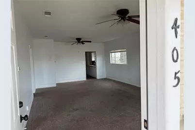 405 W Chandler Street, Brownwood, TX 76801 - Photo 9