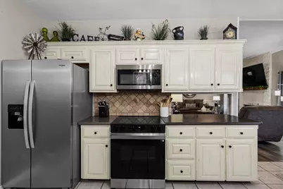 1701 Oakmeadow Drive, Decatur, TX 76234 - Photo 7