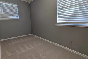 610 Northside Ave, Lewisville, TX 75057 - Photo 7