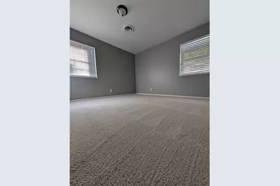 610 Northside Avenue, Lewisville, TX 75057 - Photo 5