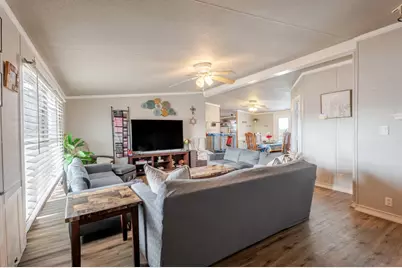 5206 Buttercup Court, Granbury, TX 76049 - Photo 3