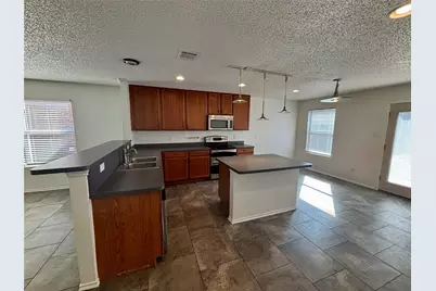 653 Condor Trail, Saginaw, TX 76131 - Photo 5