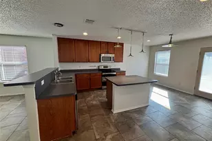 653 Condor Trail, Saginaw, TX 76131 - Photo 5