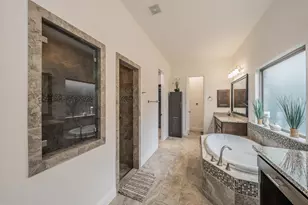 4688 Man O'War Rd, Carrollton, TX 75010 - Photo 21