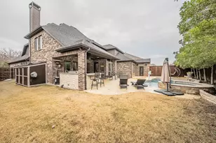 4688 Man O'War Rd, Carrollton, TX 75010 - Photo 35