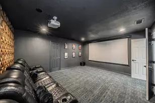 4688 Man O'War Rd, Carrollton, TX 75010 - Photo 31