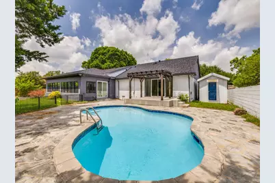 4326 Mendenhall Drive, Dallas, TX 75244 - Photo 19