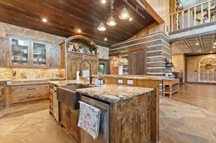 4237 County Rd 312B, Cleburne, TX 76031 - Photo 15