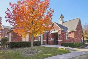 1049 Colonial Dr, Coppell, TX 75019 - Photo 29