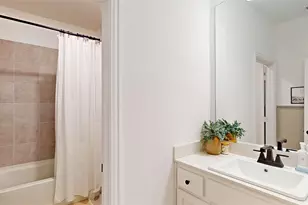 917 Fallbrook Ave, Denton, TX 76210 - Photo 37