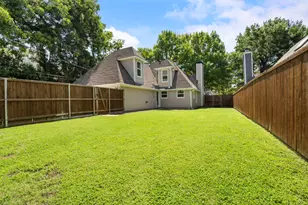5833 Victor St, Dallas, TX 75214 - Photo 29