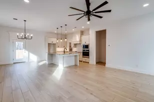 915 Boston Ln, River Oaks, TX 76114 - Photo 5