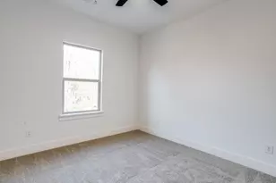 915 Boston Ln, River Oaks, TX 76114 - Photo 23