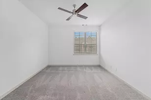 691 Vista Oaks Rd, Lewisville, TX 75067 - Photo 17