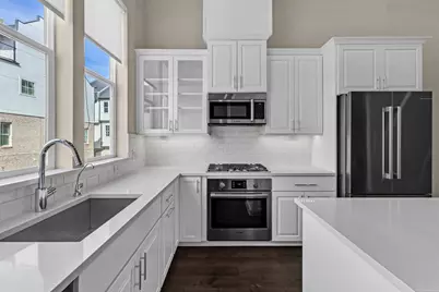 2238 Alterbrook Lane, Dallas, TX 75219 - Photo 5