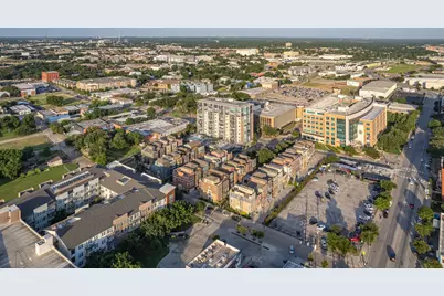 1001 Belleview Street #305, Dallas, TX 75215 - Photo 5