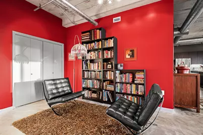 1001 Belleview Street #305, Dallas, TX 75215 - Photo 11