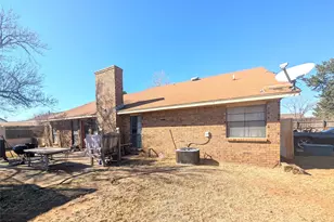 4312 Nicklaus St, Midland, TX 79705 - Photo 11