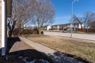 737 Summercrest Blvd, Burleson, TX 76028 - Photo 35