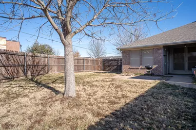 737 Summercrest Boulevard, Burleson, TX 76028 - Photo 37