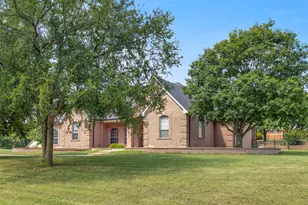 364 Preakness Place Rd, Van Alstyne, TX 75495 - Photo 1
