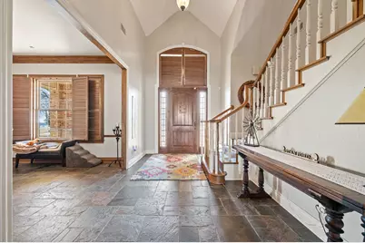 208 Highpoint Circle, Valley View, TX 76272 - Photo 5