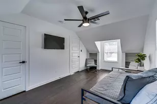 1924 E Shady Grove Rd, Irving, TX 75060 - Photo 17