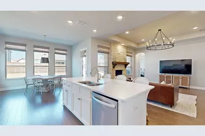 817 Fallbrook Avenue, Denton, TX 76210 - Photo 9