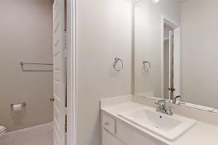 817 Fallbrook Ave, Denton, TX 76210 - Photo 31